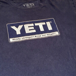 yeti coolers t-shirt navy blue short sleeve size medium